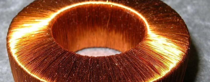 Тороидальный трансформатор 220/12 Тороидальный трансформатор 220/12